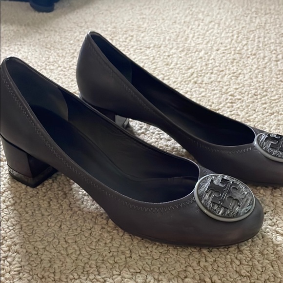 Tory Burch Shoes - Tory Burch Gray Women's Pumps